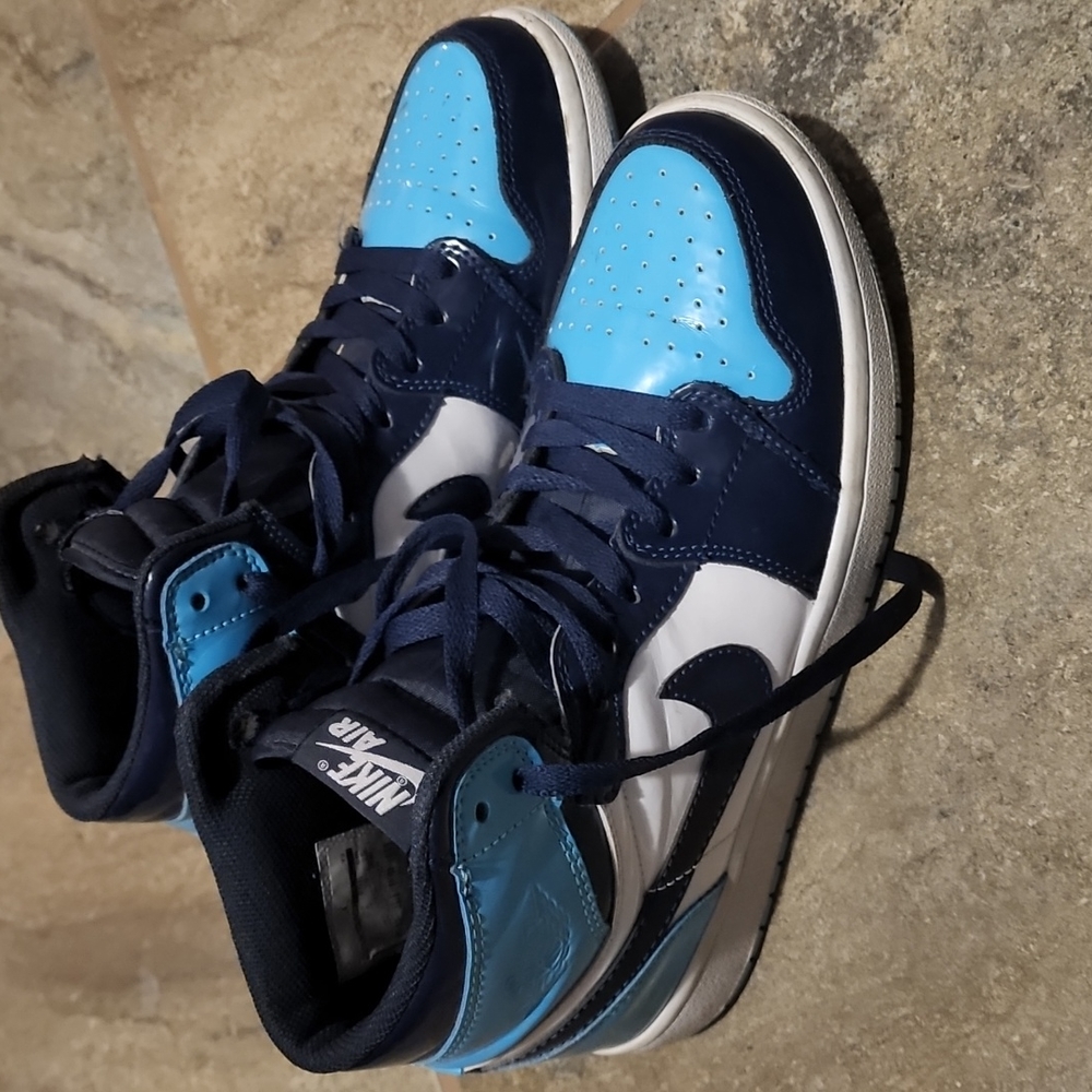 Jordan 1 sneakers